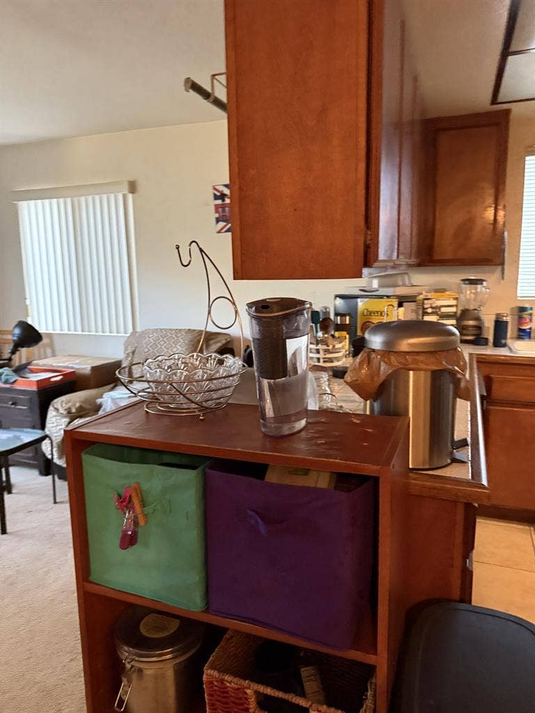 $900 / 2br - Room available Palms
