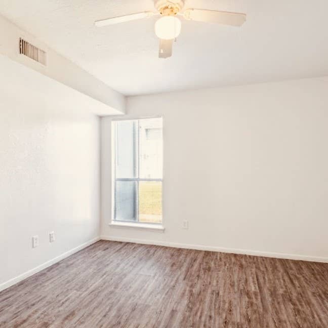 Dyersdale 1,2,3 Apts
