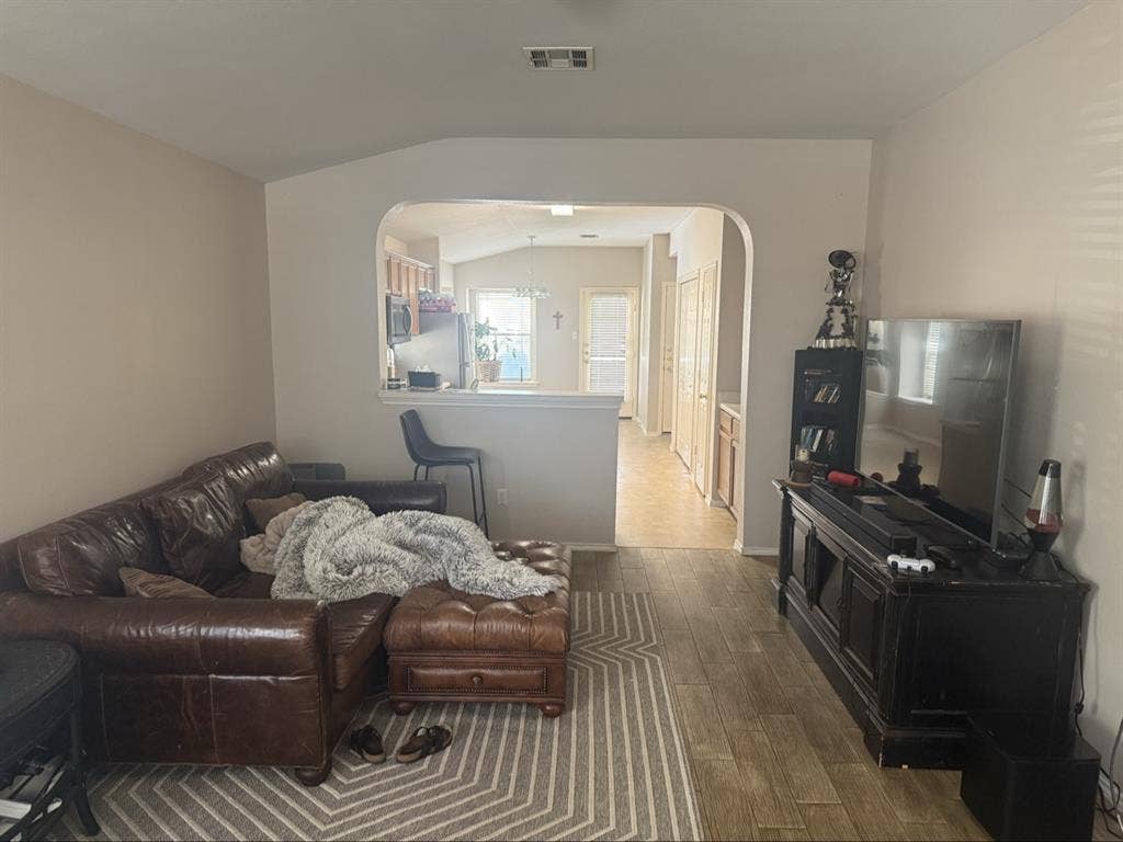 Open room, townhouse Cedar Parkk