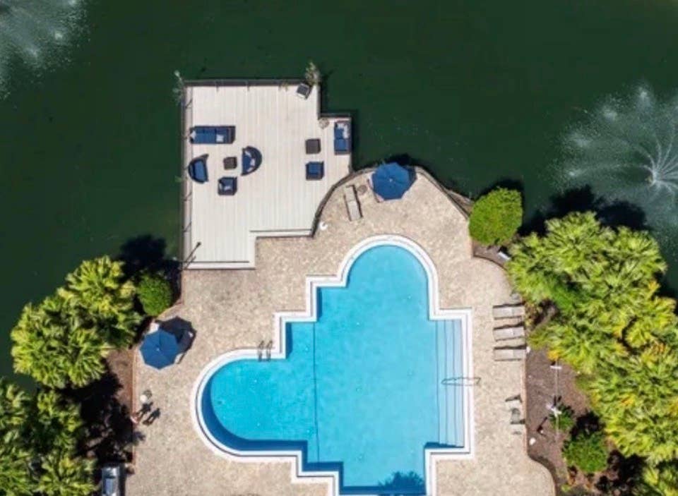 Private Room + Bath in South Tampa