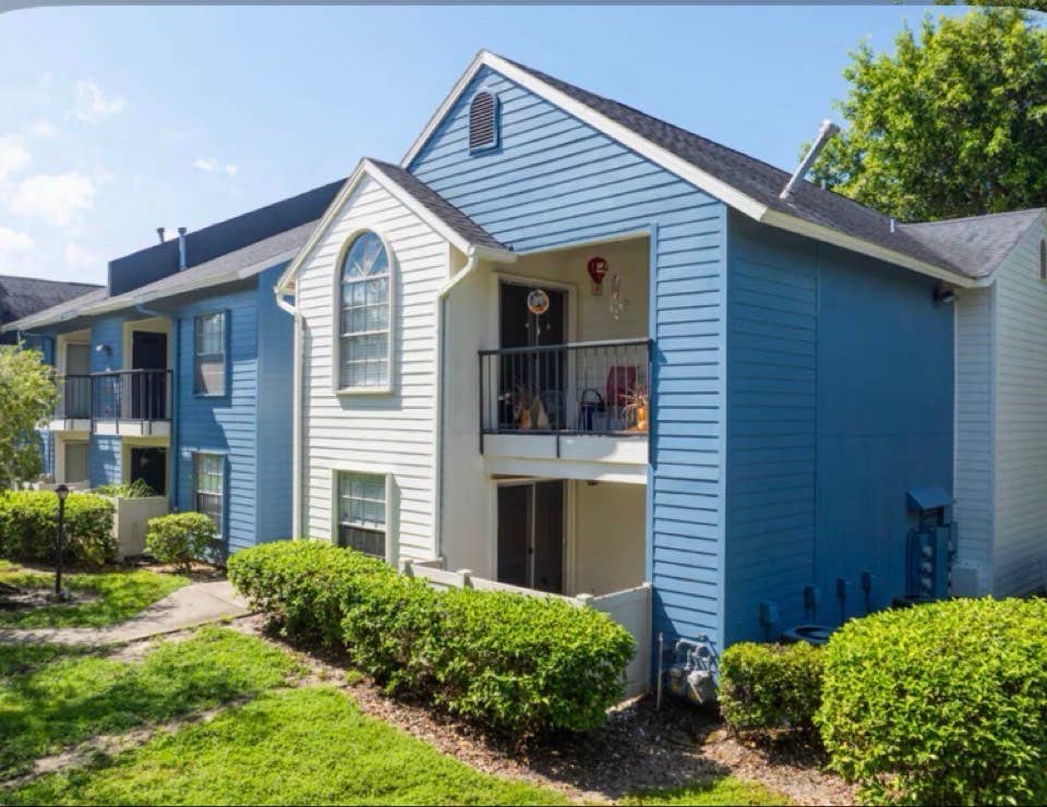 Private Room + Bath in South Tampa