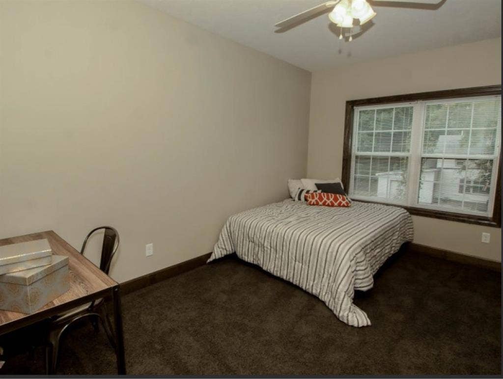 FOURTH ROOMMATE NEEDED (M)