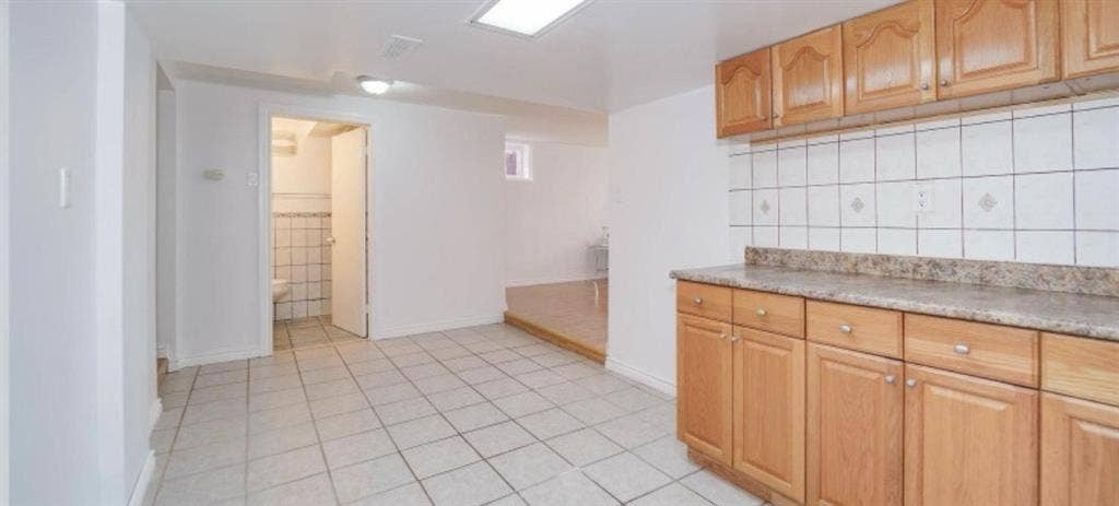 Private Room Scarborough $900