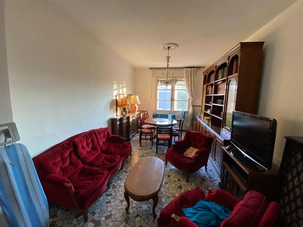 Posto Doppia/Spot In Double