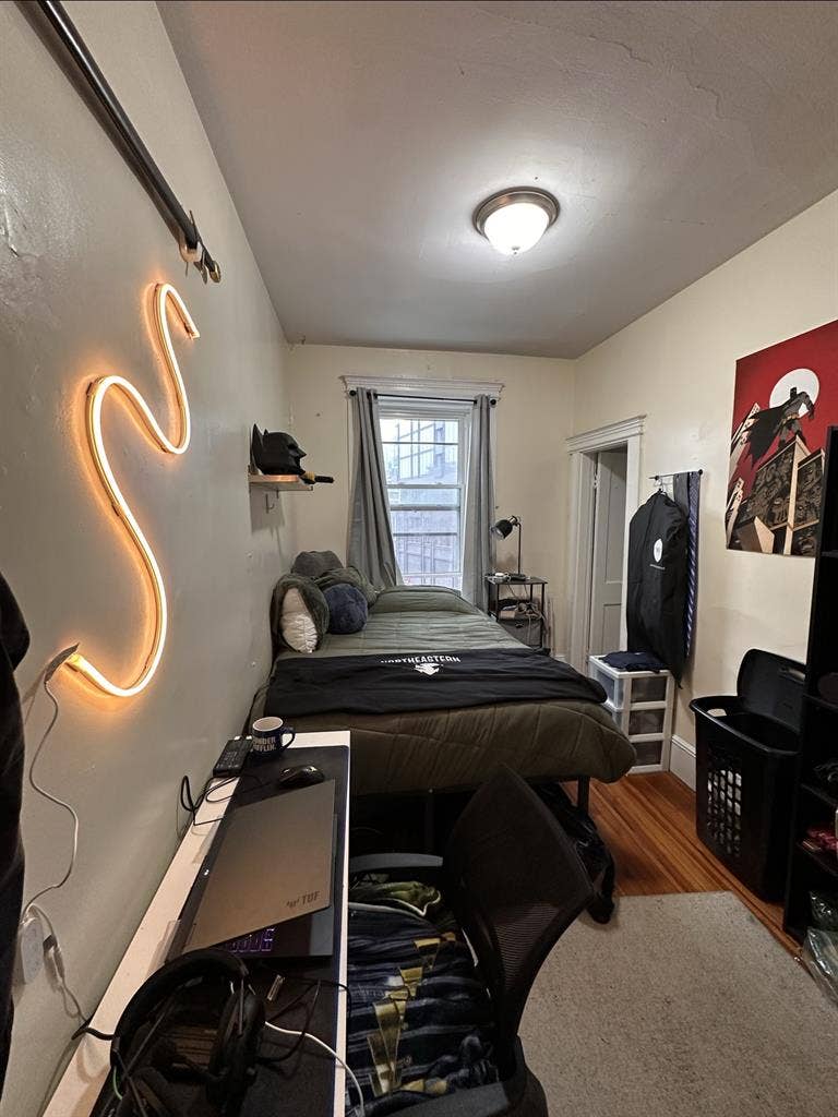447 park drive sublet private room