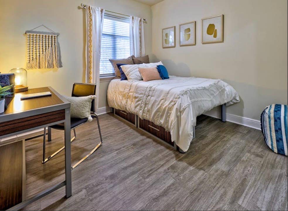 private bedroom/bathroom apartment