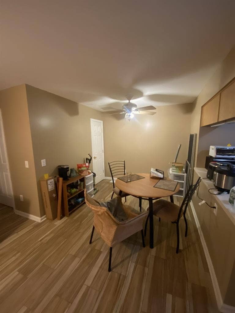 4b/2.5 br Townhouse in Manayunk