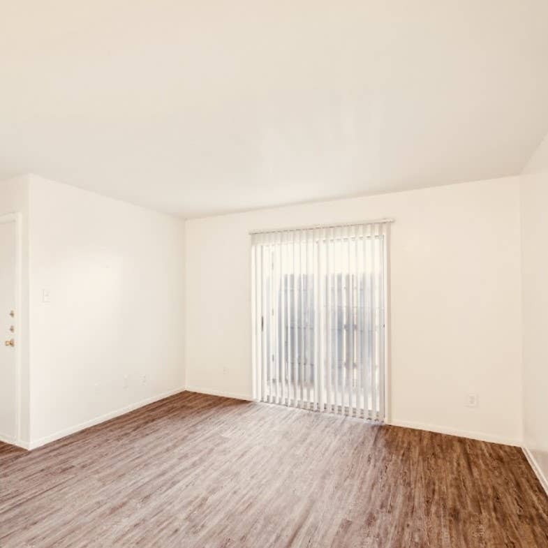 3 bedroom 2 bathroom AVAILABLE