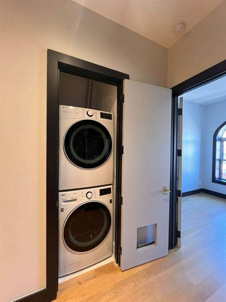 Private Bed/Bath Near PATH JSQ