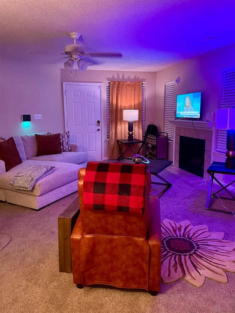 Furnished Pr. Bdrm w/ Pr. Full Bath