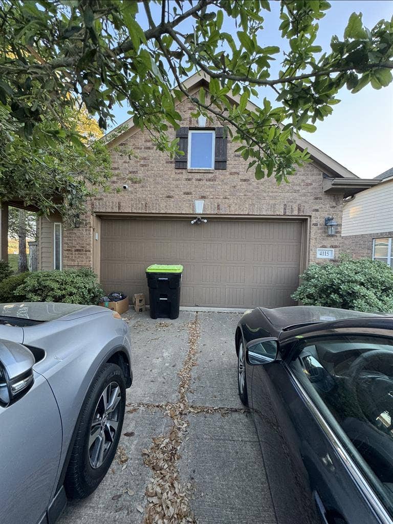 FULLY FURNISHED HOME ALL BILLS PAID