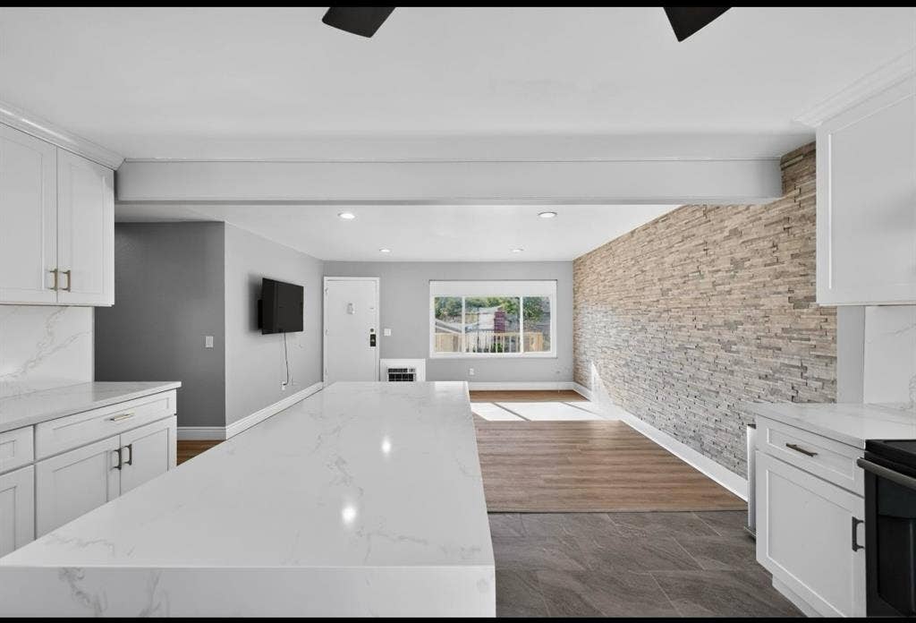 Master Bedroom Available – El Cajon