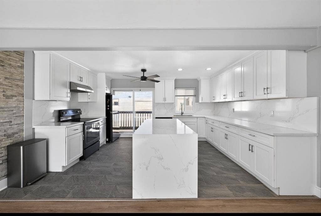 Master Bedroom Available – El Cajon