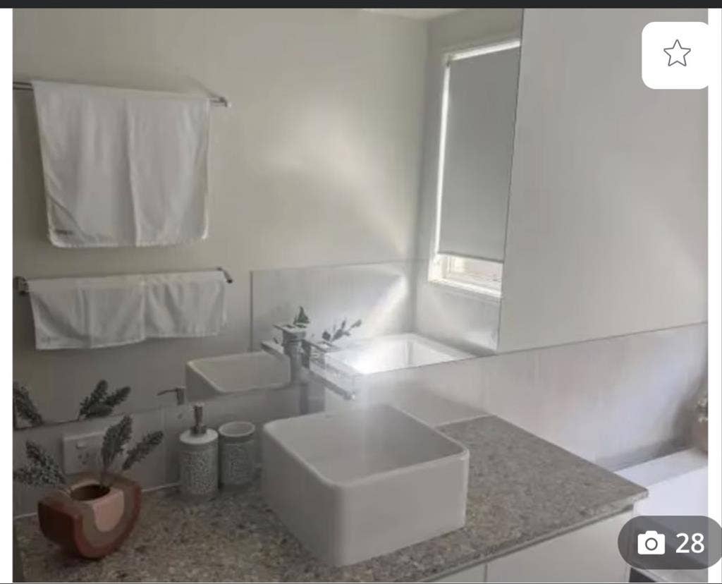 2 comfortable and furnished rooms