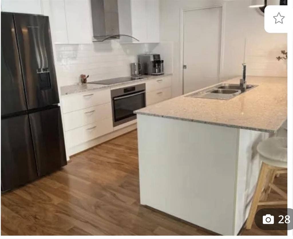 2 comfortable and furnished rooms