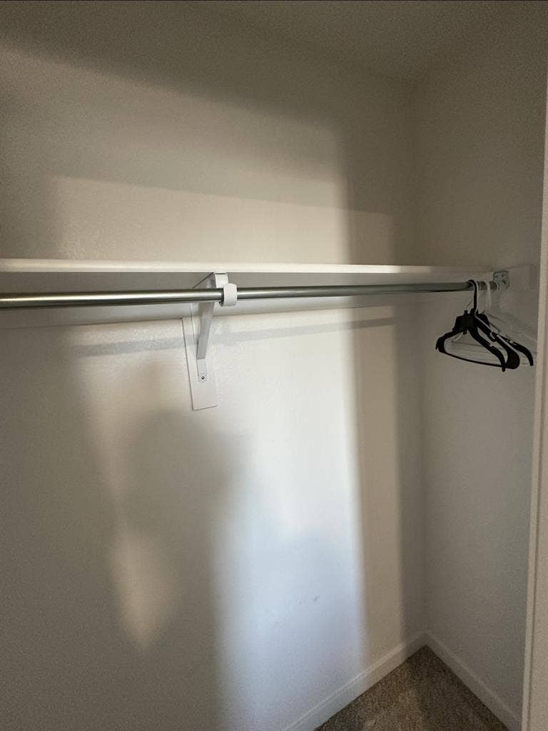 Modern furnished room in Watkins