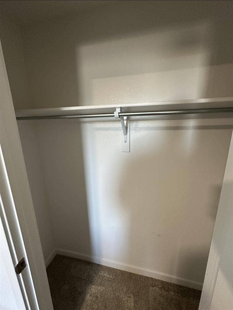 Modern furnished room in Watkins