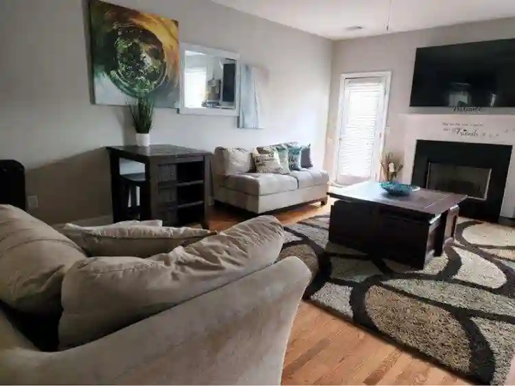 Roommate wanted