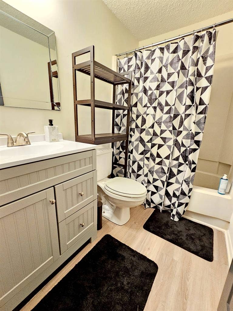Private room near Charlotte/UNCC