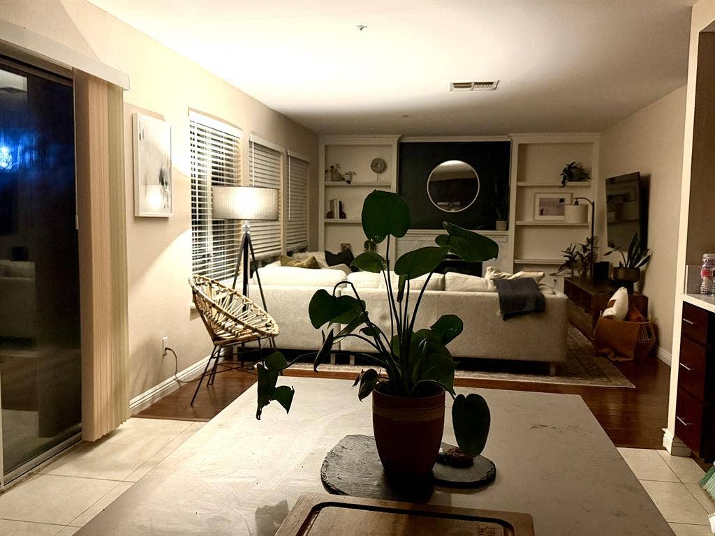 multiple rooms available