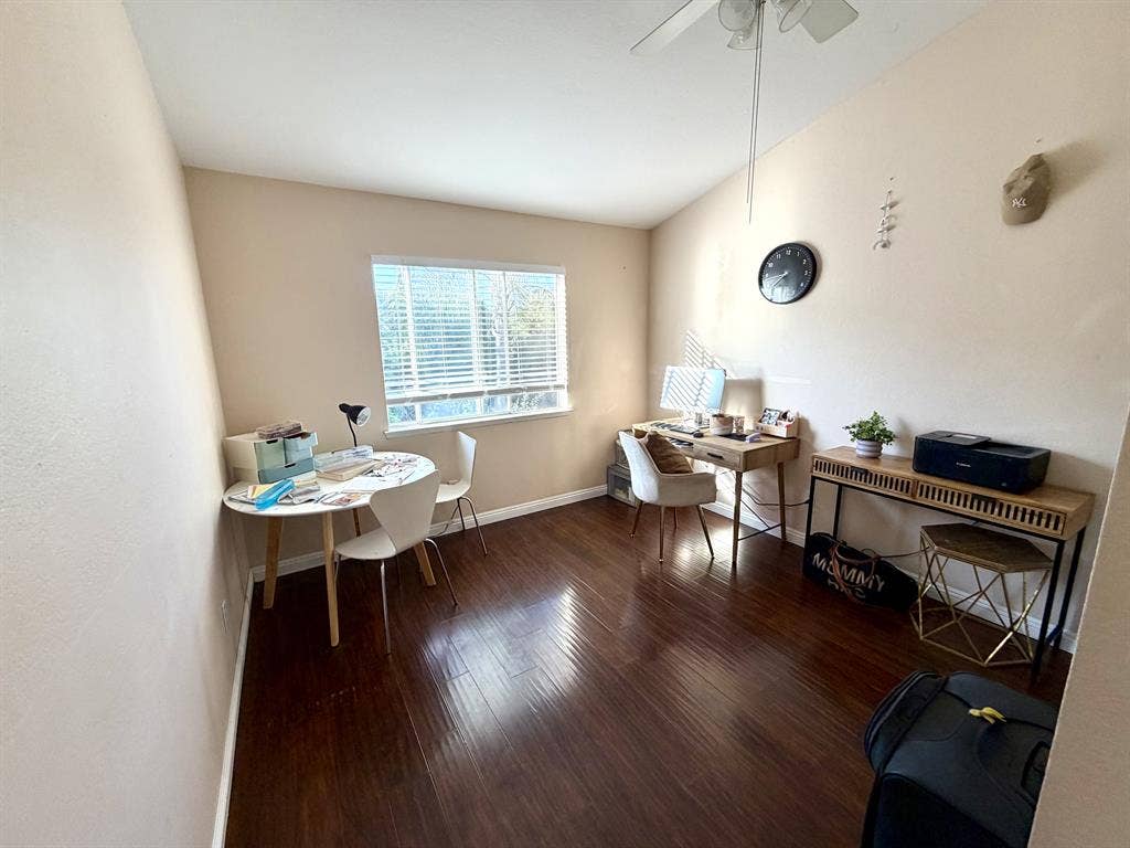 multiple rooms available