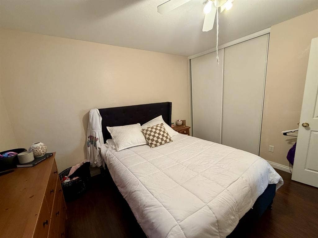 multiple rooms available