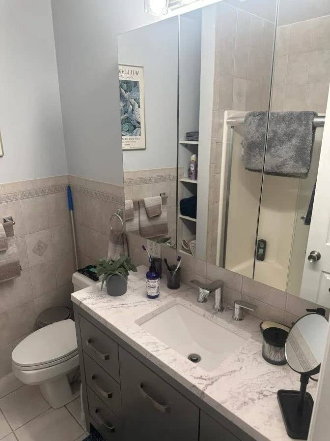 Private Bedroom w/balcony