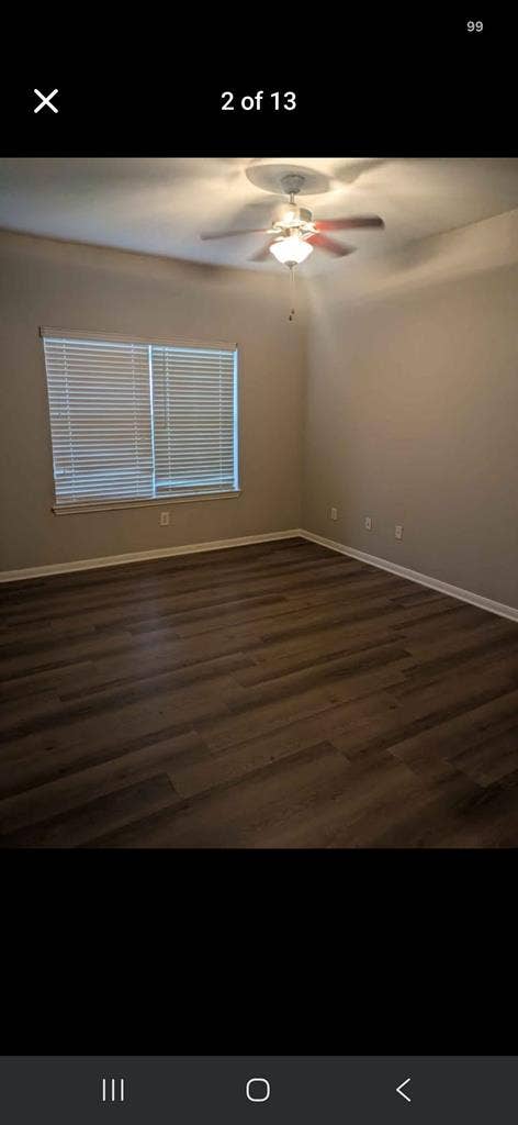 Large Master Bedroom w/ Attchd Bath