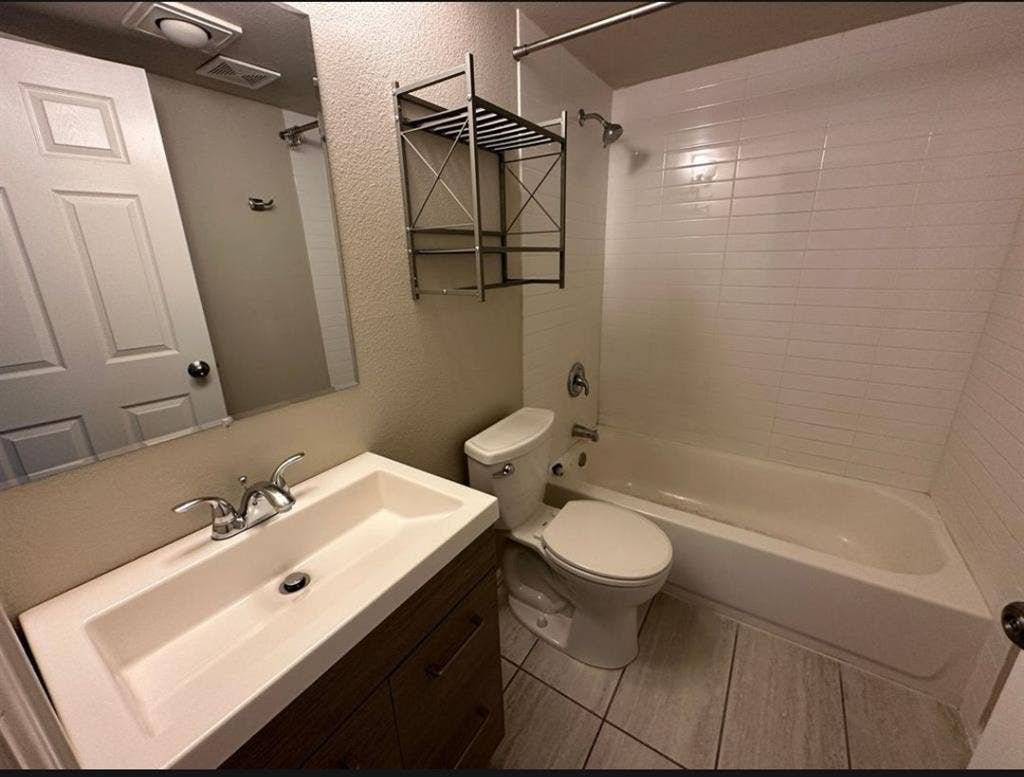 LGBTQ friendly housing!