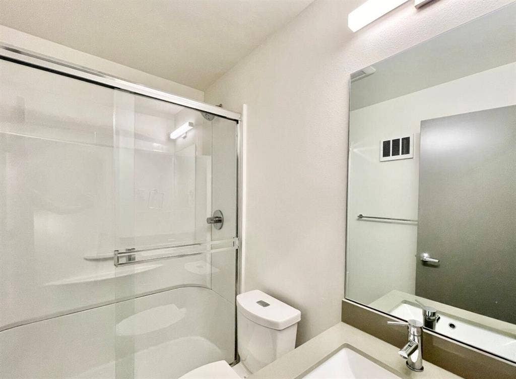 Private locked room in Seattle-Rent