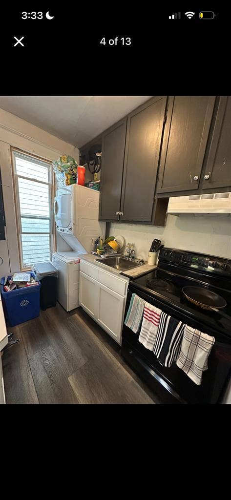 Summer sublet available near Dal!!