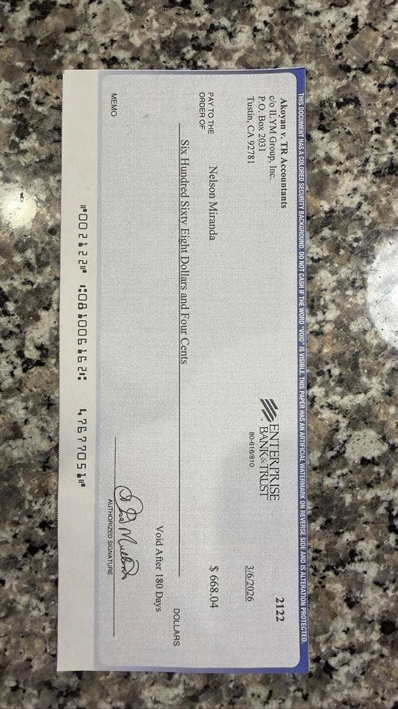 Room for rent with shared bathroom