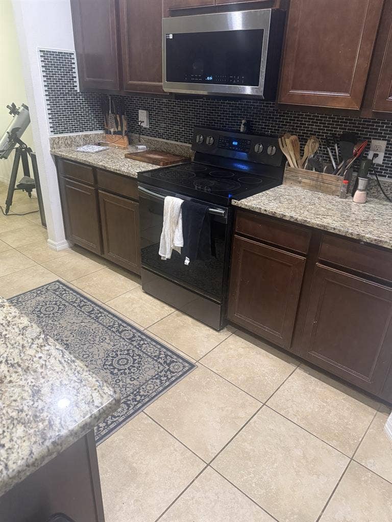 Room for rent - Riverview, FL