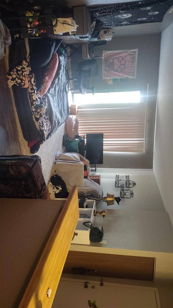 Subleaser wanted, asap