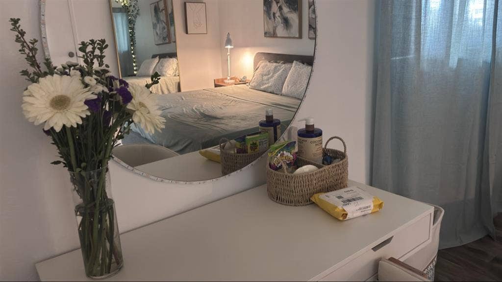 1500 sft fully frnshd apt w OS br