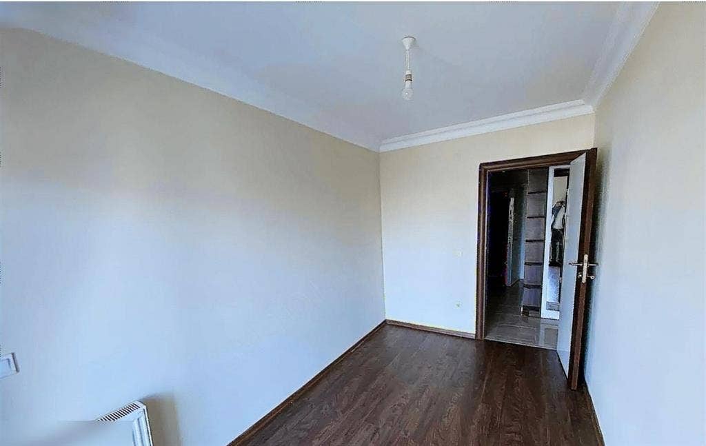 Ucretsiz ev arkadaşlığı free roomma