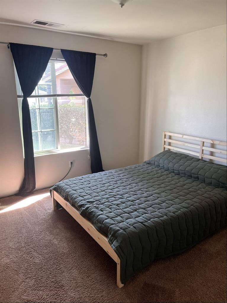 Private room rental