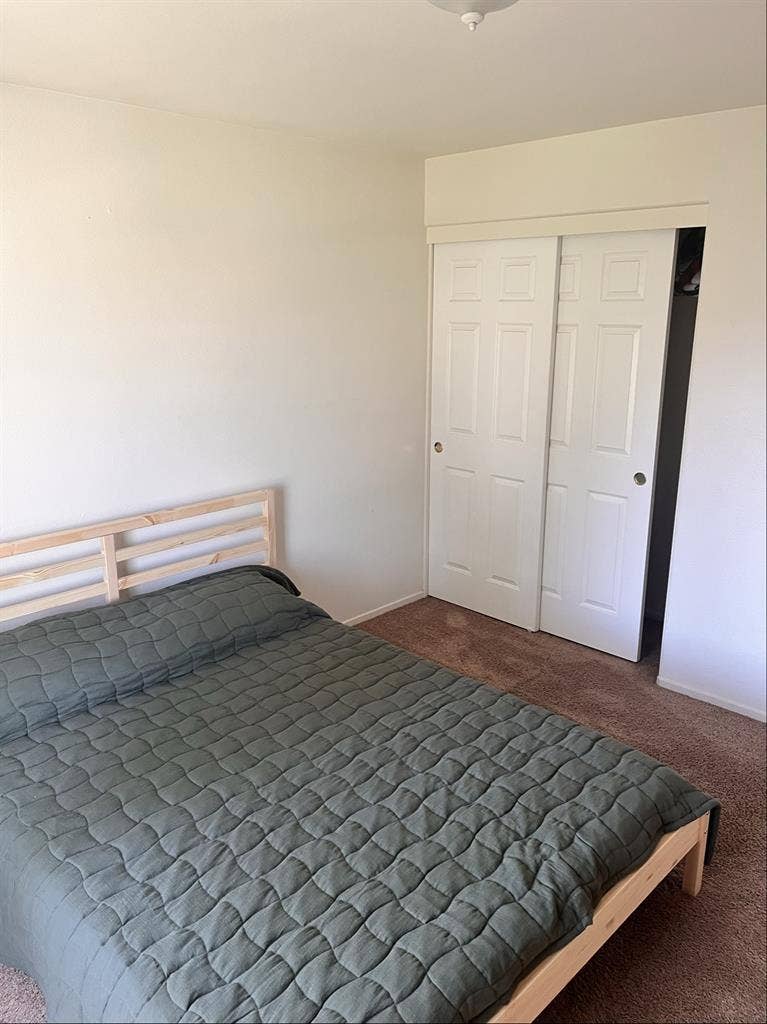 Private room rental