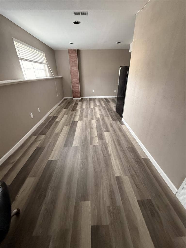 Private room available for rent