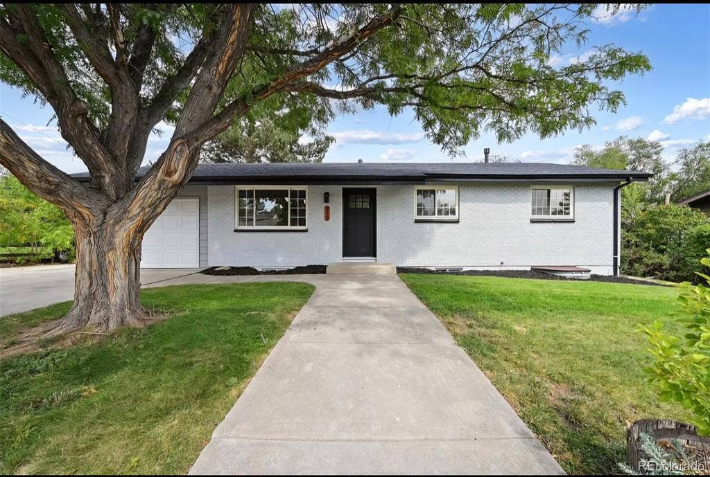 Room with Private Bath-$1,000