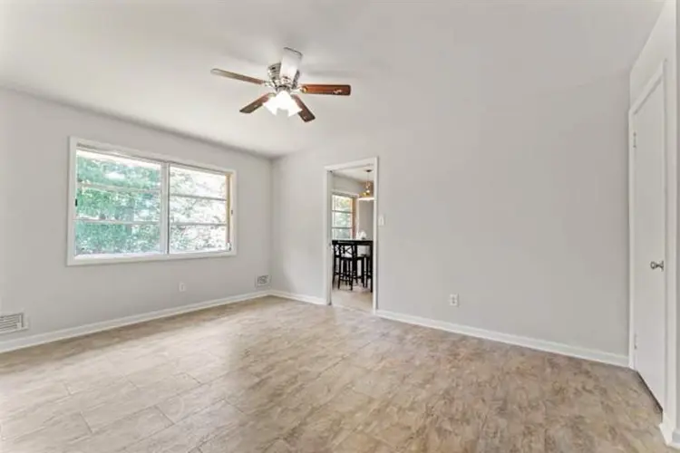 Raleigh room for rent!