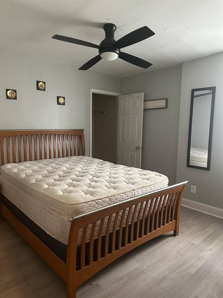 Rooms for rent $500