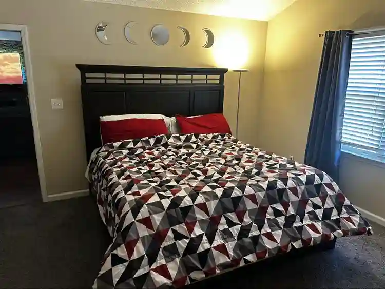 Room available for rentt