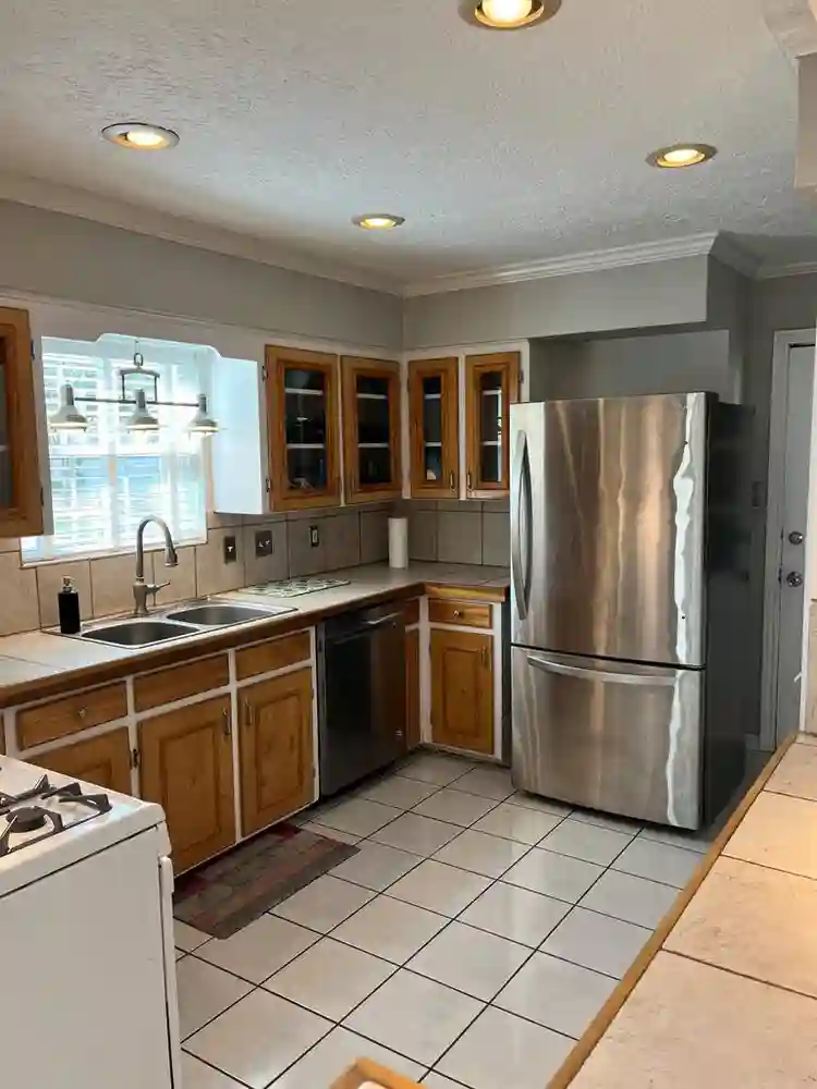 Huge furnished room all bills incl!