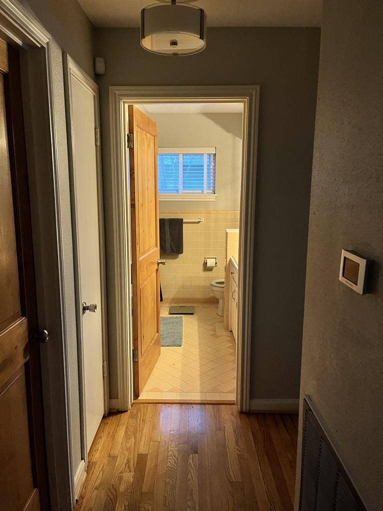 Large Furn Room all bills incl!
