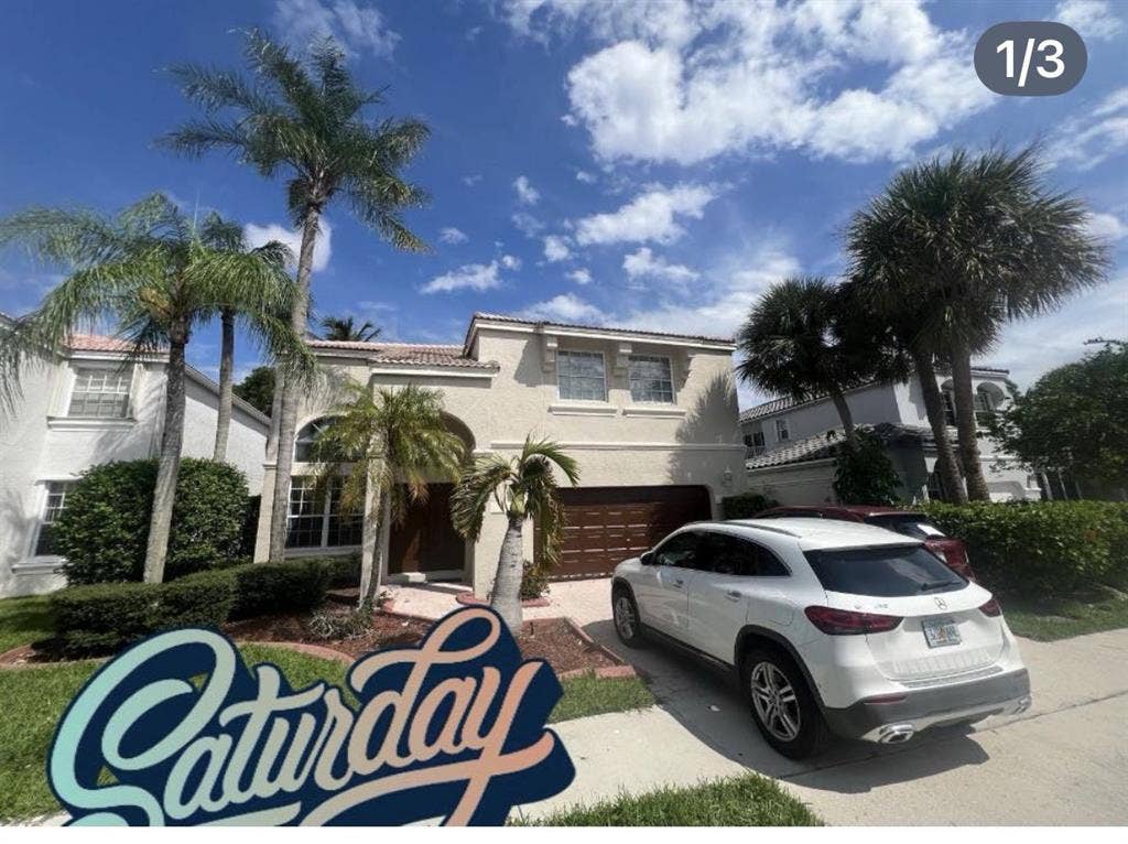 Towngate Pembroke Pines Woman only