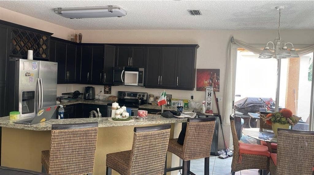Towngate Pembroke Pines Woman only