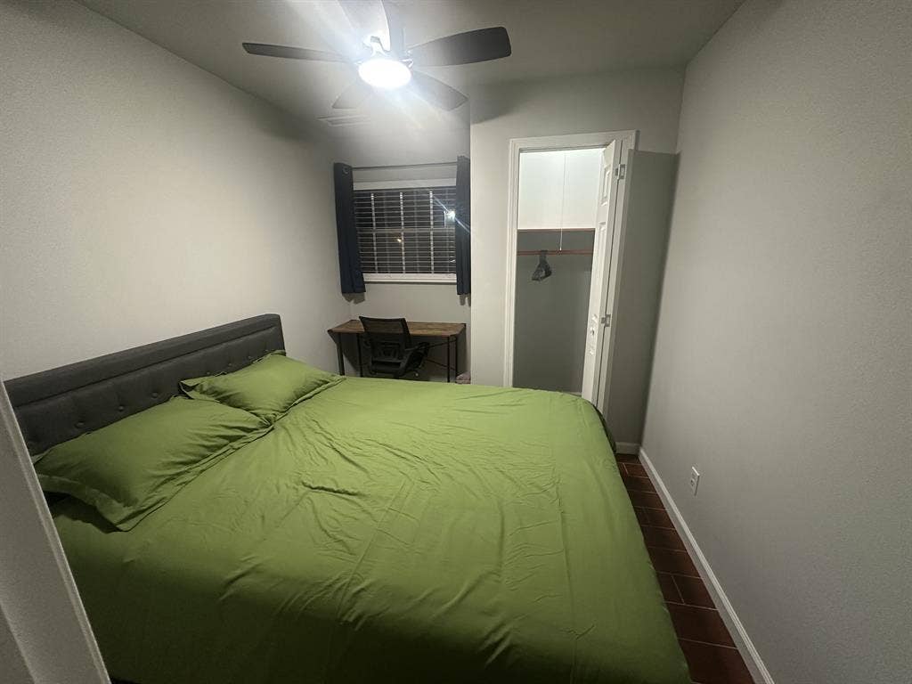 Room for rent