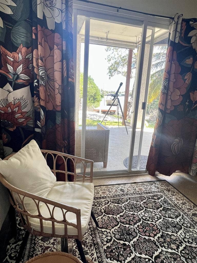 Waterfront Retreat - Dog-Friendly