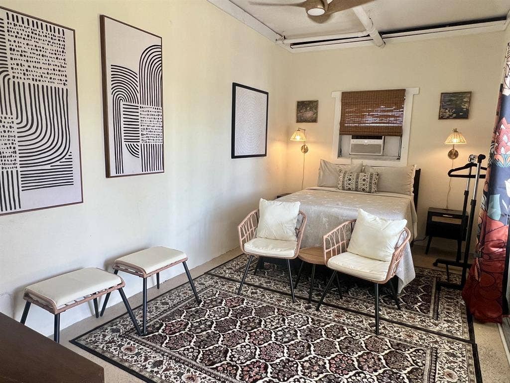 Waterfront Retreat - Dog-Friendly